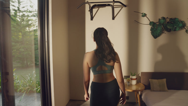 Wall Mounted Pull Up Bar